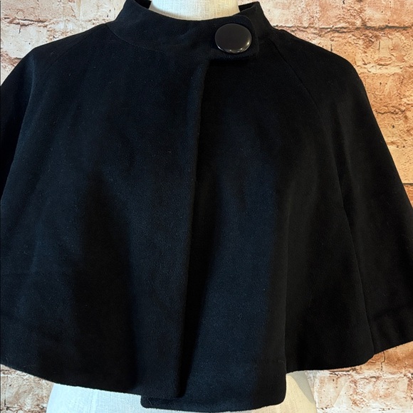 Forever 21 wool shawl/cape - Picture 2 of 14